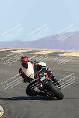 media/May-14-2022-SoCal Trackdays (Sat) [[7b6169074d]]/Turn 10 Backside (9am)/